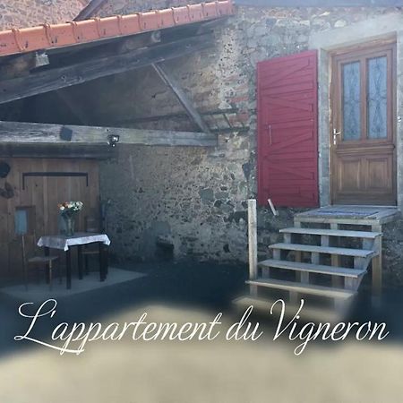 L'Appartement Du Vigneron Cordelle Esterno foto