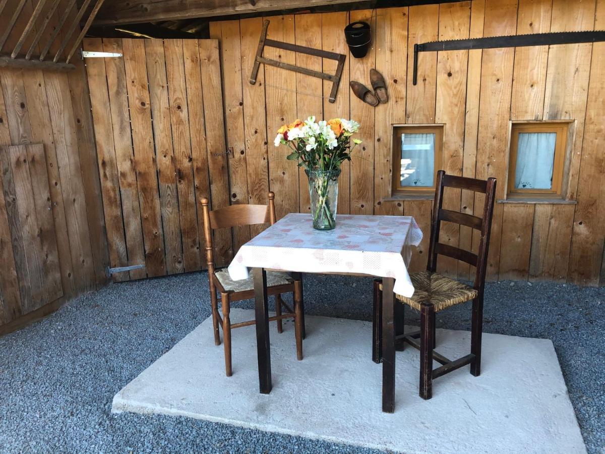 L'Appartement Du Vigneron Cordelle Esterno foto